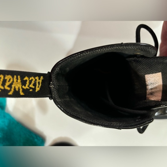 Doc Martens Women’s Luana Black Glitter Patent Leather Lace Up Combat Boots 8 - Picture 14 of 14